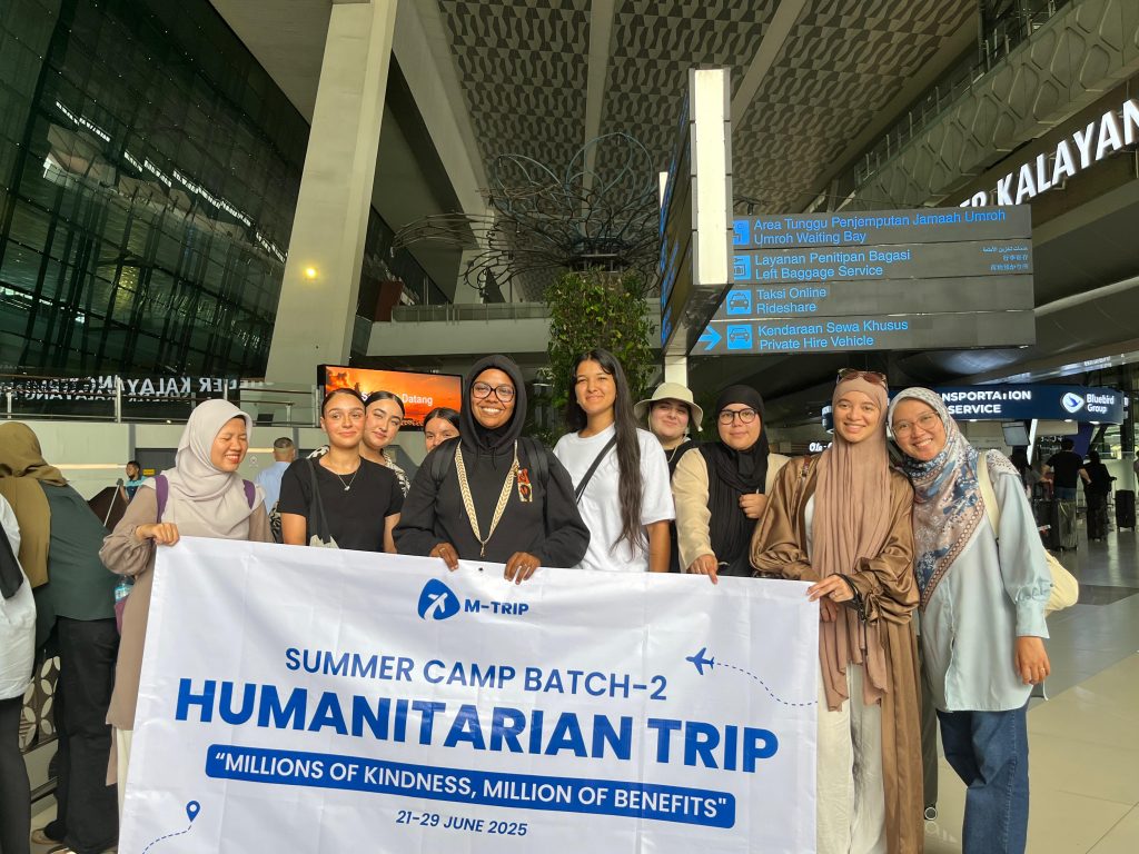 RQV Foundation kembali menggelar program kemanusiaan. Kegiatan ini mengusung tema besar “Millions Of Kindness, Million Of Benefits." Kegiatan sosial ini sebagai bentuk kolaborasi antara RQV Foundation dengan dua lembaga luar negeri, SAT dan Fraternelles, serta didukung oleh Childhood dan berbagai pihak yang peduli terhadap isu pendidikan dan kemanusiaan.